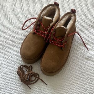 Platform Uggs Laceup